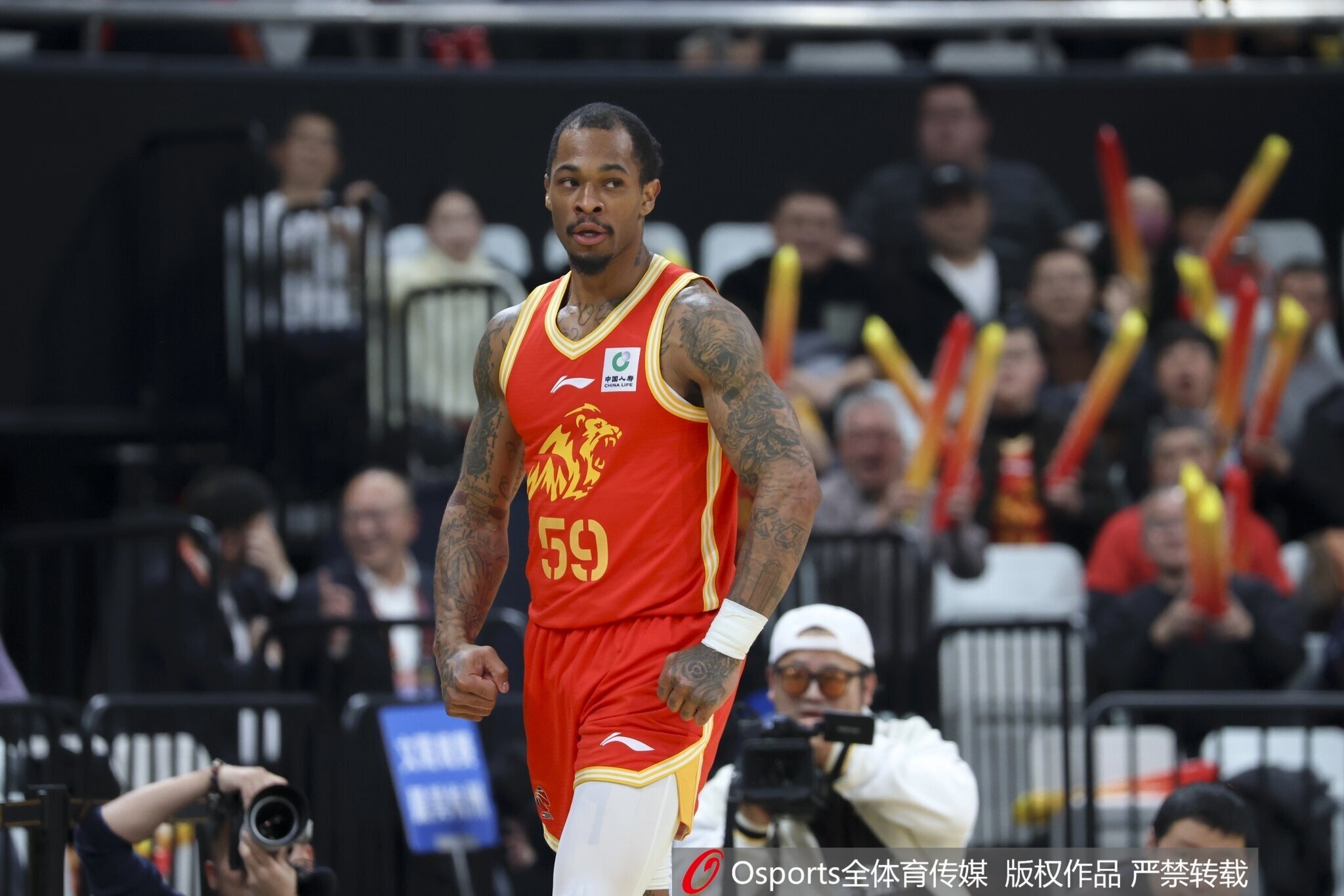 九游娱乐-差距不小！半场广厦罚球17中15 宁波全队5罚2中